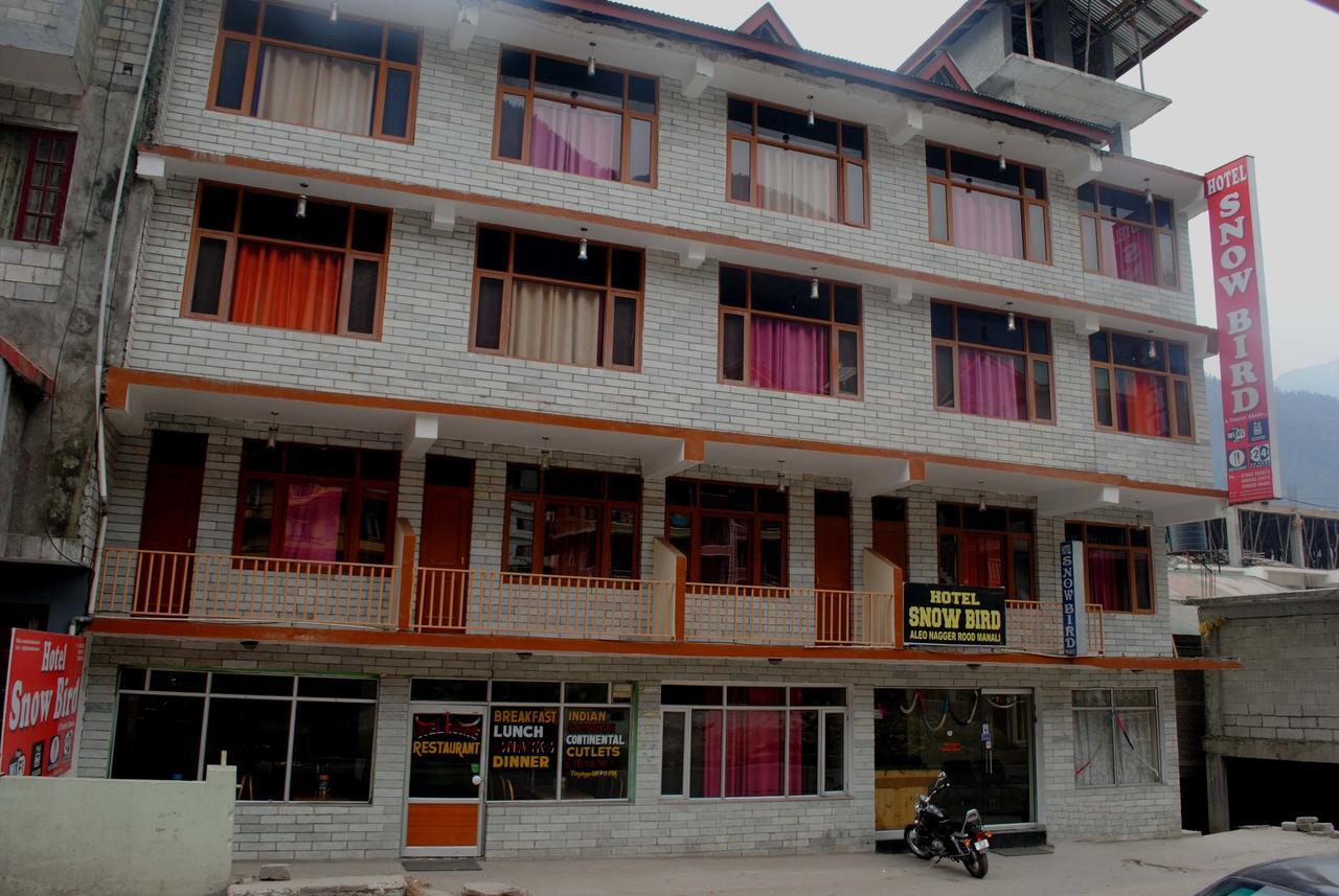 Dormico'S Hotel Snowbird Manāli Exterior foto